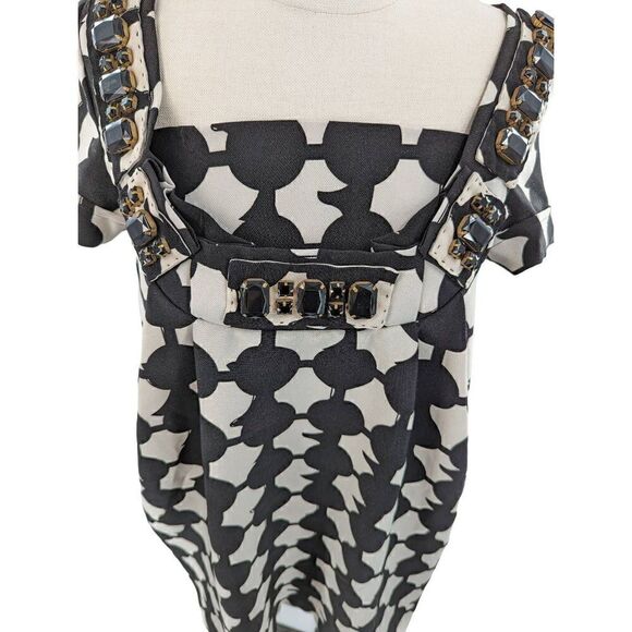 Karta Women White Square Neck Pleated Mini Dress Size Small - Picture 3 of 16